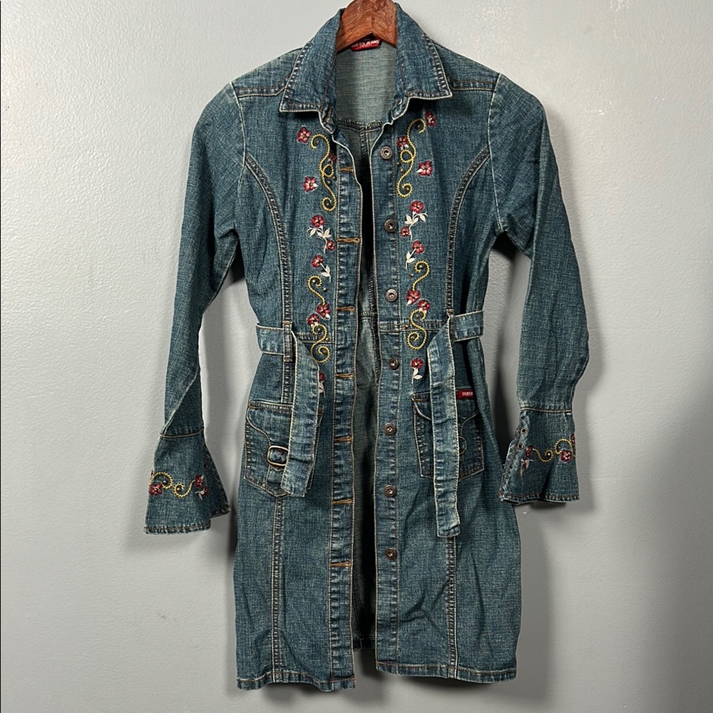 Guess Jeans Vintage Embroidered Denim Jacket dress size M vintage